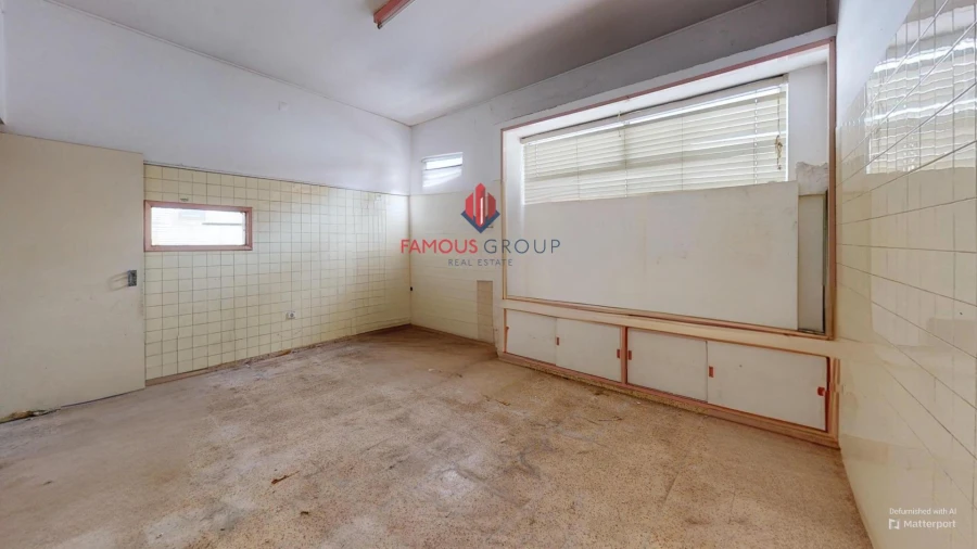 Prédio para Venda em Estômbar e Parchal Foto 19