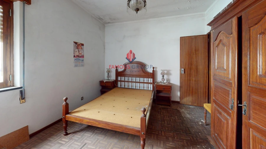 Prédio para Venda em Estômbar e Parchal Foto 22