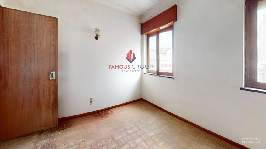 Prédio para Venda em Estômbar e Parchal Foto 28