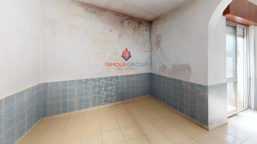 Prédio para Venda em Estômbar e Parchal Foto 38