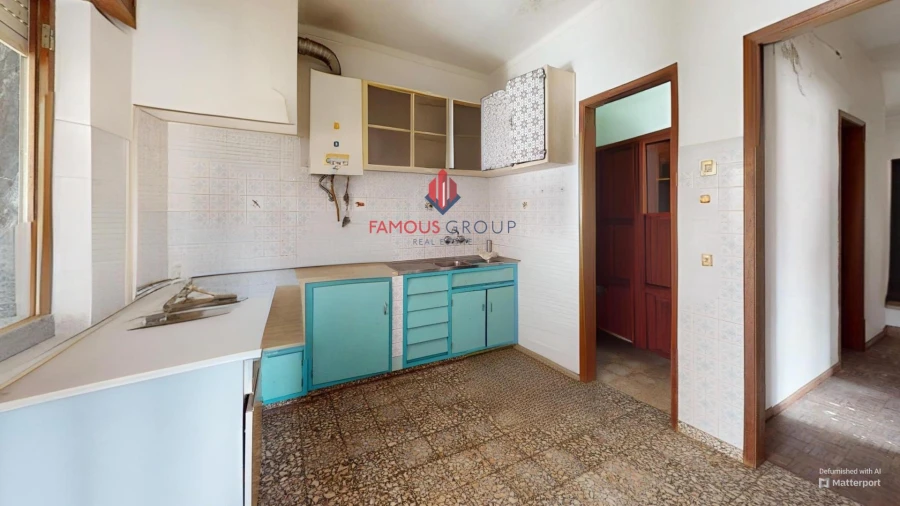 Prédio para Venda em Estômbar e Parchal Foto 6