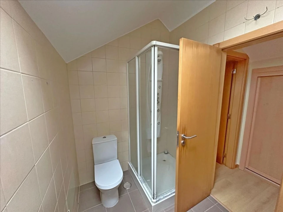 Apartamento T3 para Venda em Carvoeira Foto 23