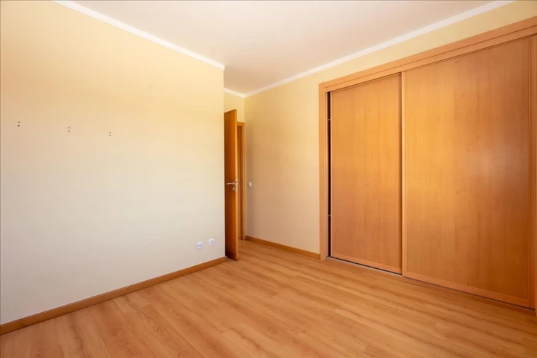 Apartamento T3 para Venda em Carvoeira Foto 16