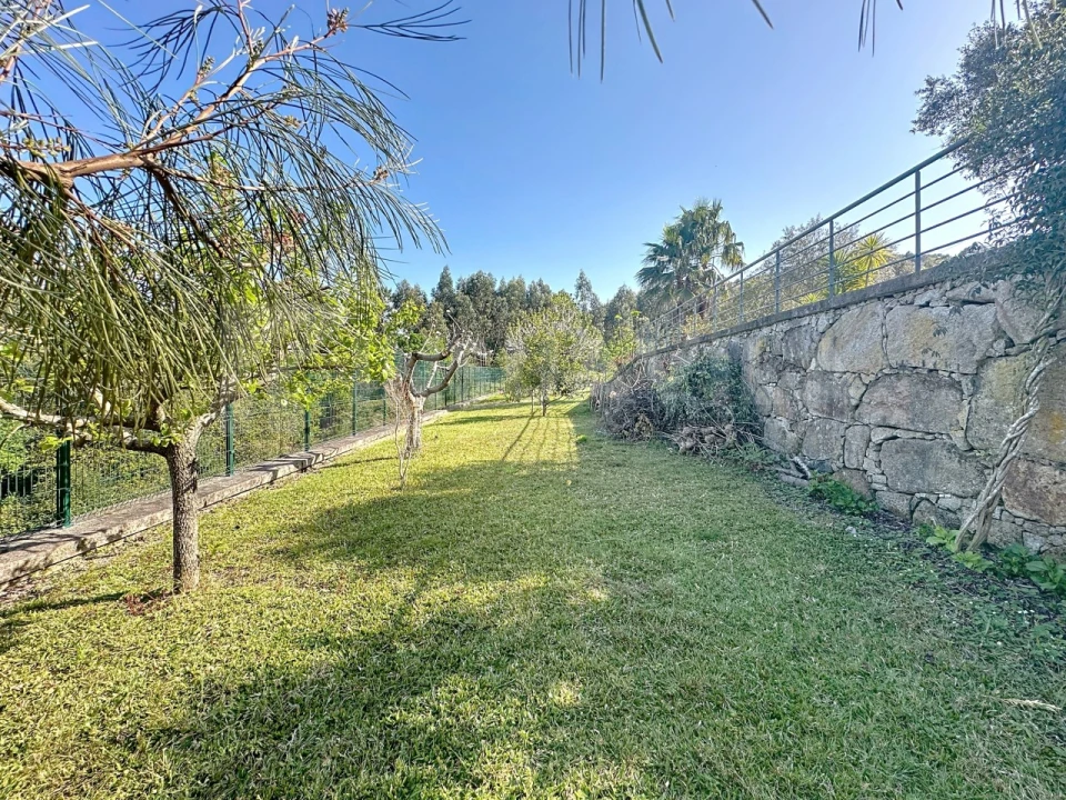 Moradia T5 para Venda em Reboreda e Nogueira Foto 64