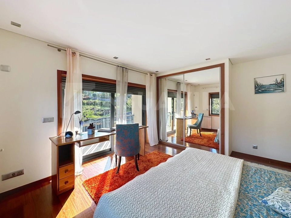 Moradia T5 para Venda em Reboreda e Nogueira Foto 49