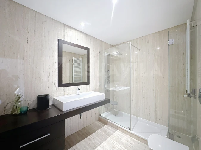 Moradia T5 para Venda em Reboreda e Nogueira Foto 41