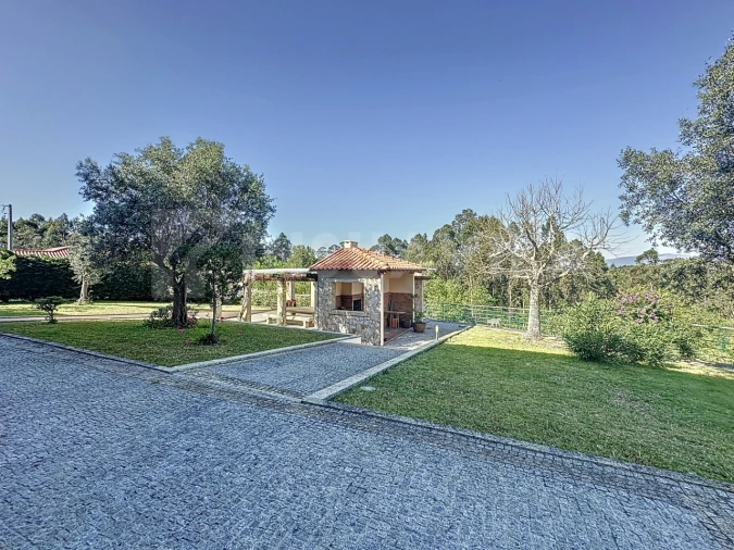 Moradia T5 para Venda em Reboreda e Nogueira Foto 67