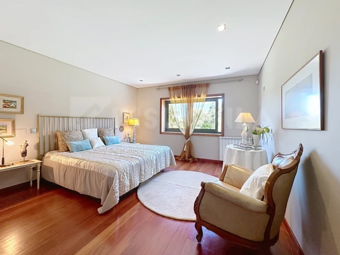 Moradia T5 para Venda em Reboreda e Nogueira Foto 55