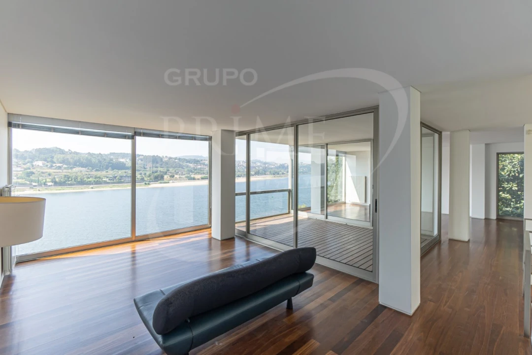 Moradia T3 para Arrendamento em Foz do Sousa e Covelo Foto 9