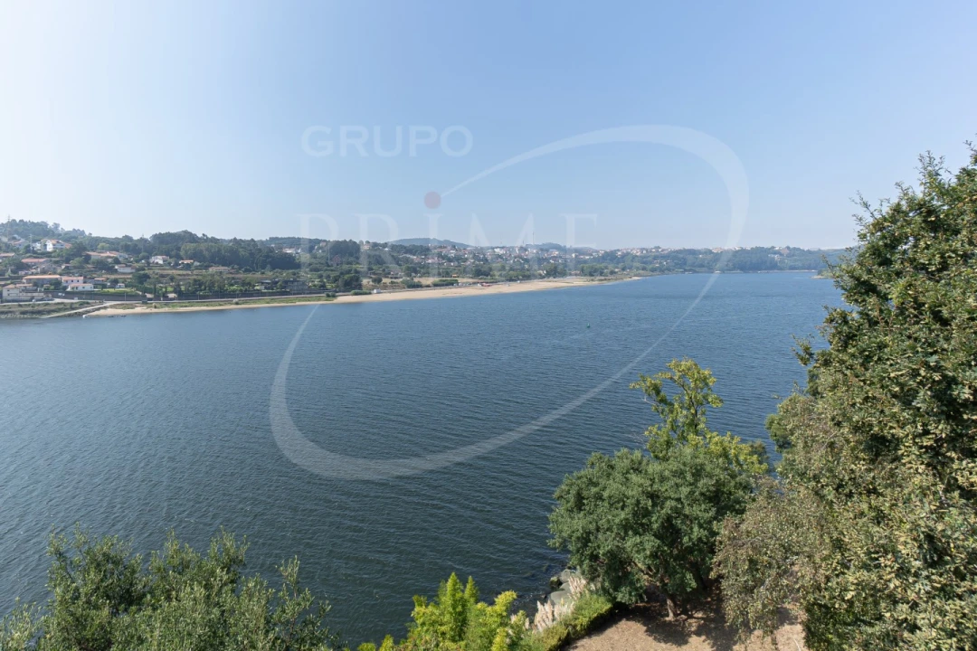 Moradia T3 para Arrendamento em Foz do Sousa e Covelo Foto 13