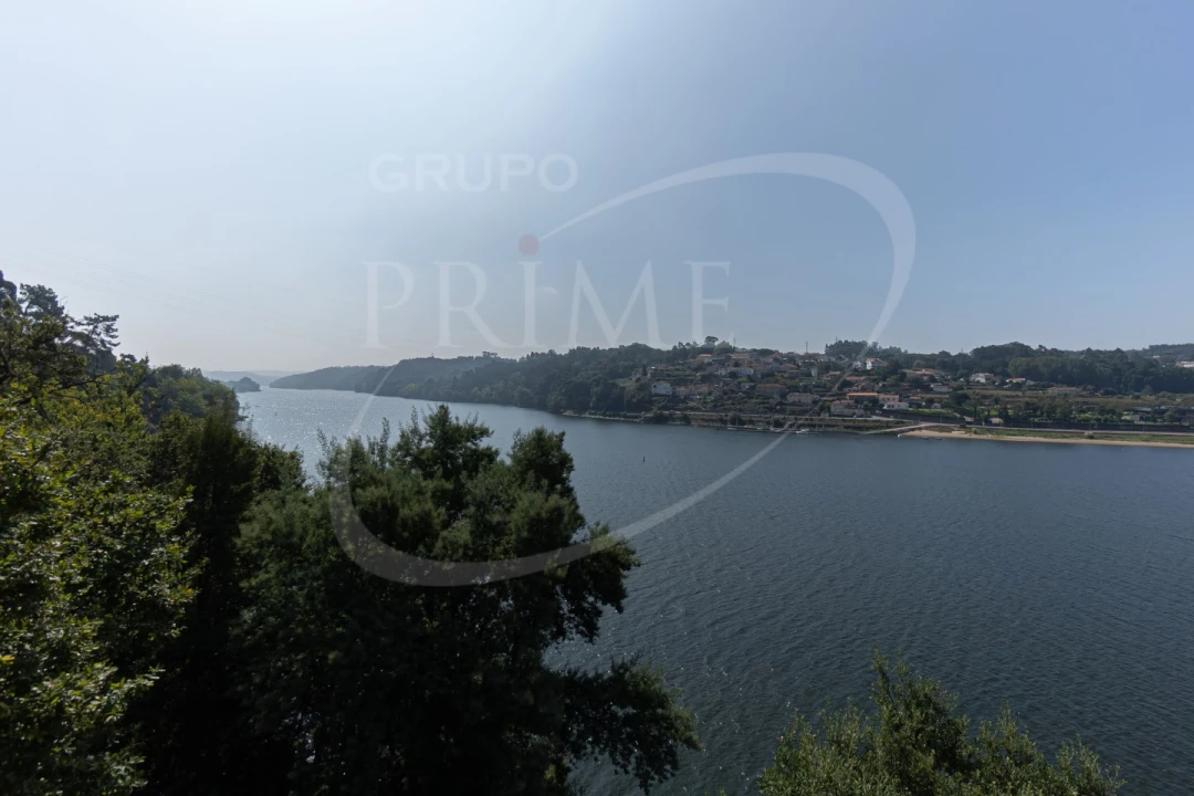 Moradia T3 para Arrendamento em Foz do Sousa e Covelo Foto 14