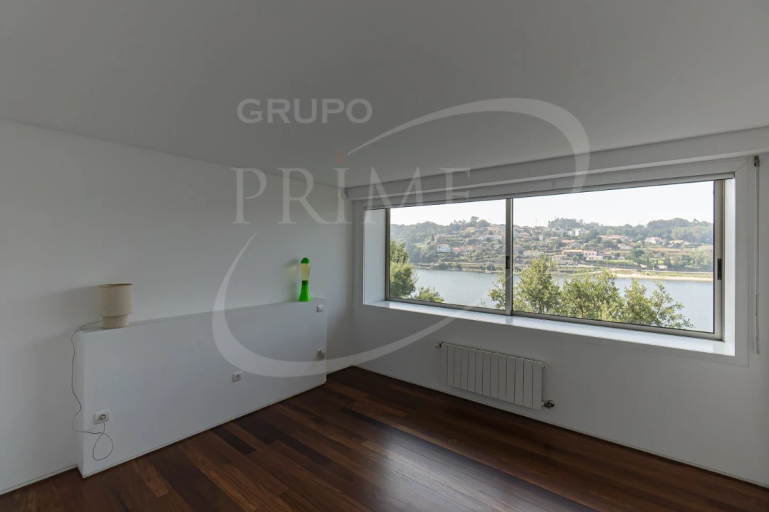 Moradia T3 para Arrendamento em Foz do Sousa e Covelo Foto 22