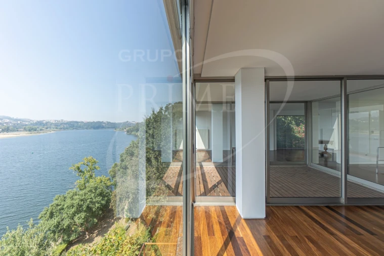 Moradia T3 para Arrendamento em Foz do Sousa e Covelo Foto 16