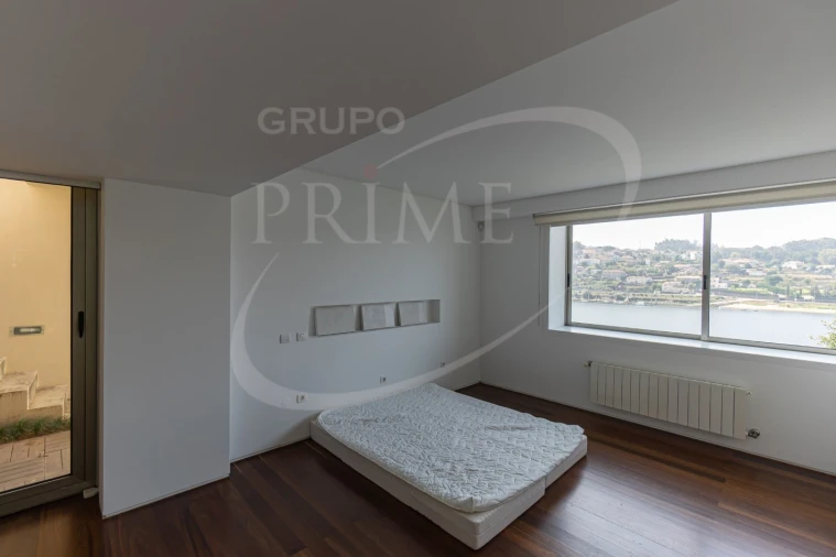 Moradia T3 para Arrendamento em Foz do Sousa e Covelo Foto 28