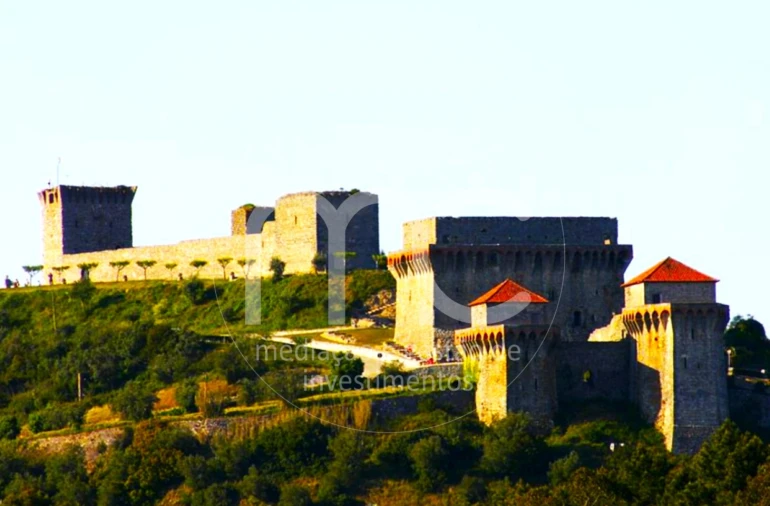 Moradia T4 para Venda em Nossa Senhora das Misericordias Foto 46