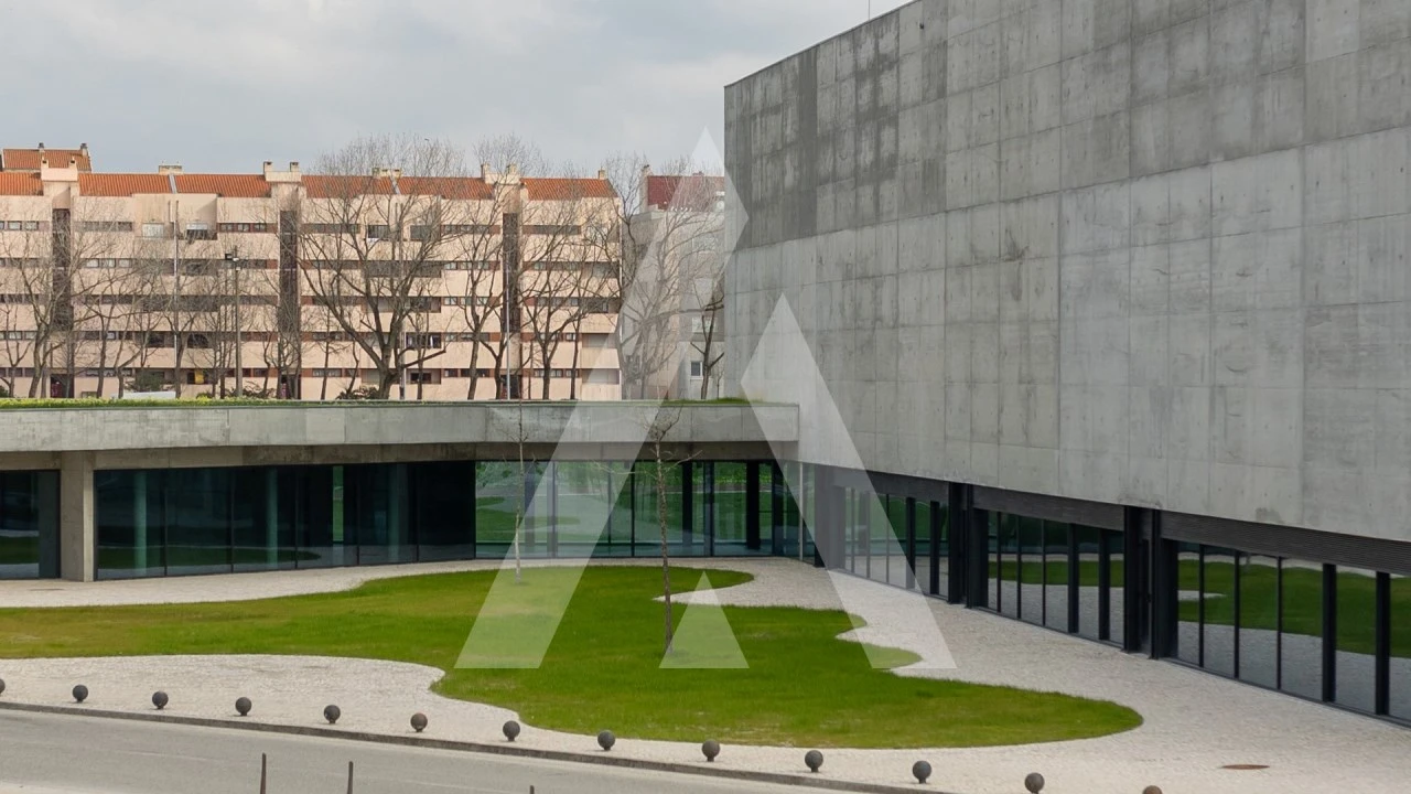 Prédio para Venda em Glória e Vera Cruz Foto 9