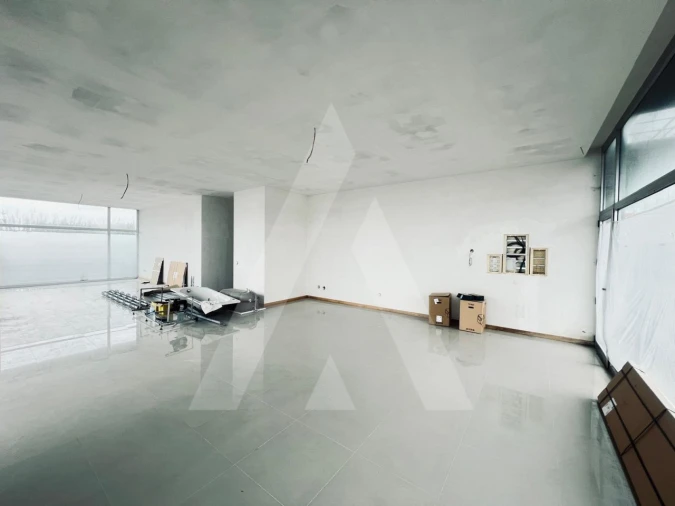 Loja para Venda em Gafanha da Boa Hora Foto 2