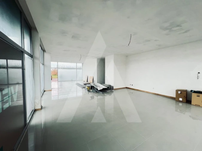 Loja para Venda em Gafanha da Boa Hora Foto 10