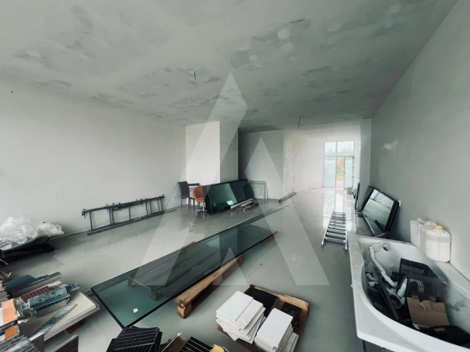 Loja para Venda em Gafanha da Boa Hora Foto 8