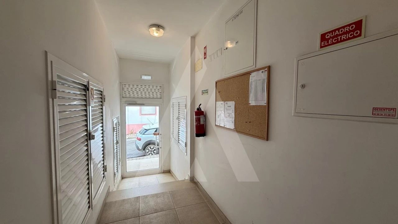 Apartamento T1 para Venda em Algoz e Tunes Foto 2