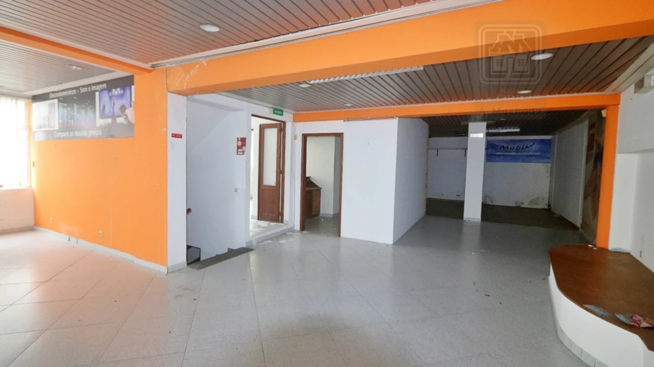 Prédio para Venda em Ponta Delgada (São Pedro) Foto 10