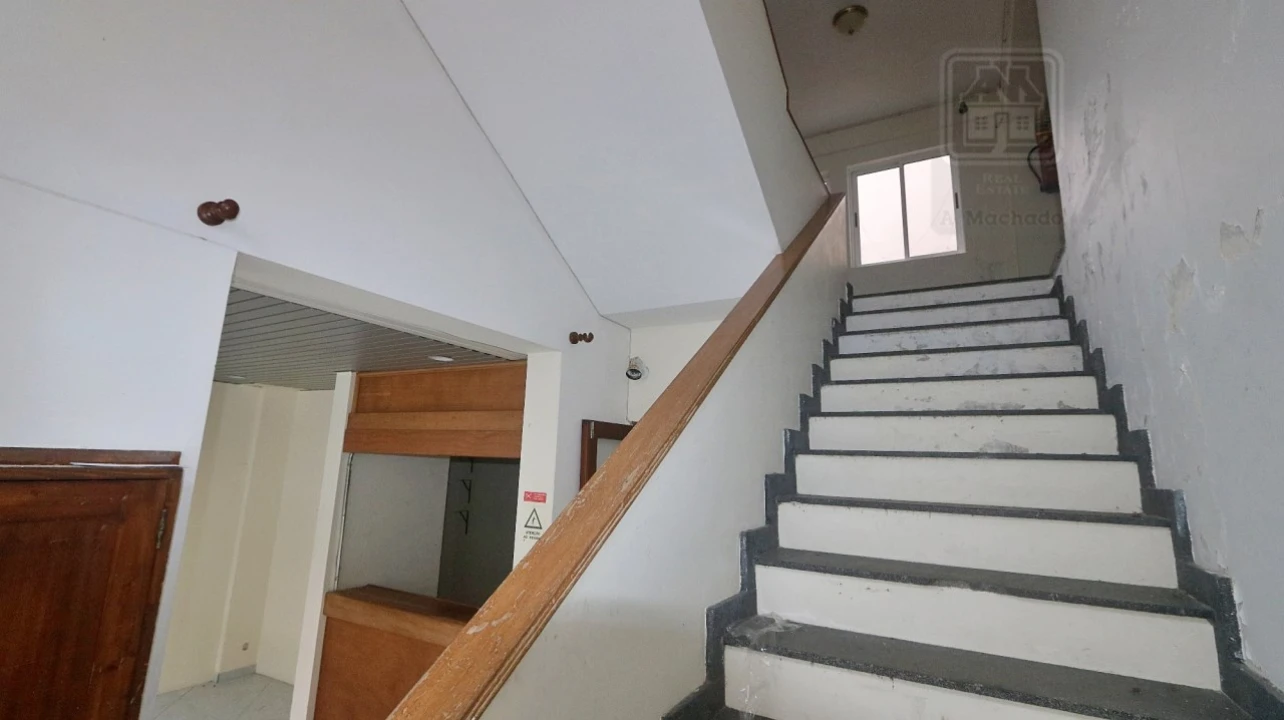 Prédio para Venda em Ponta Delgada (São Pedro) Foto 49