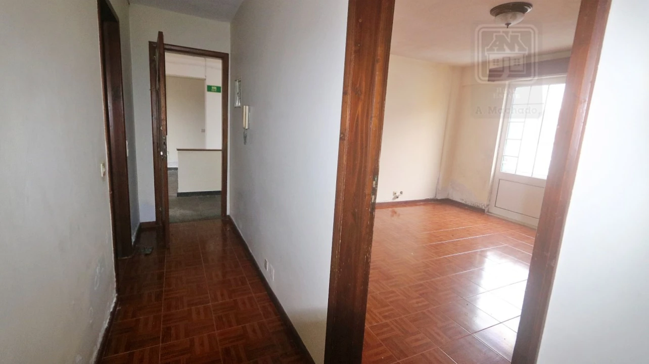 Prédio para Venda em Ponta Delgada (São Pedro) Foto 57