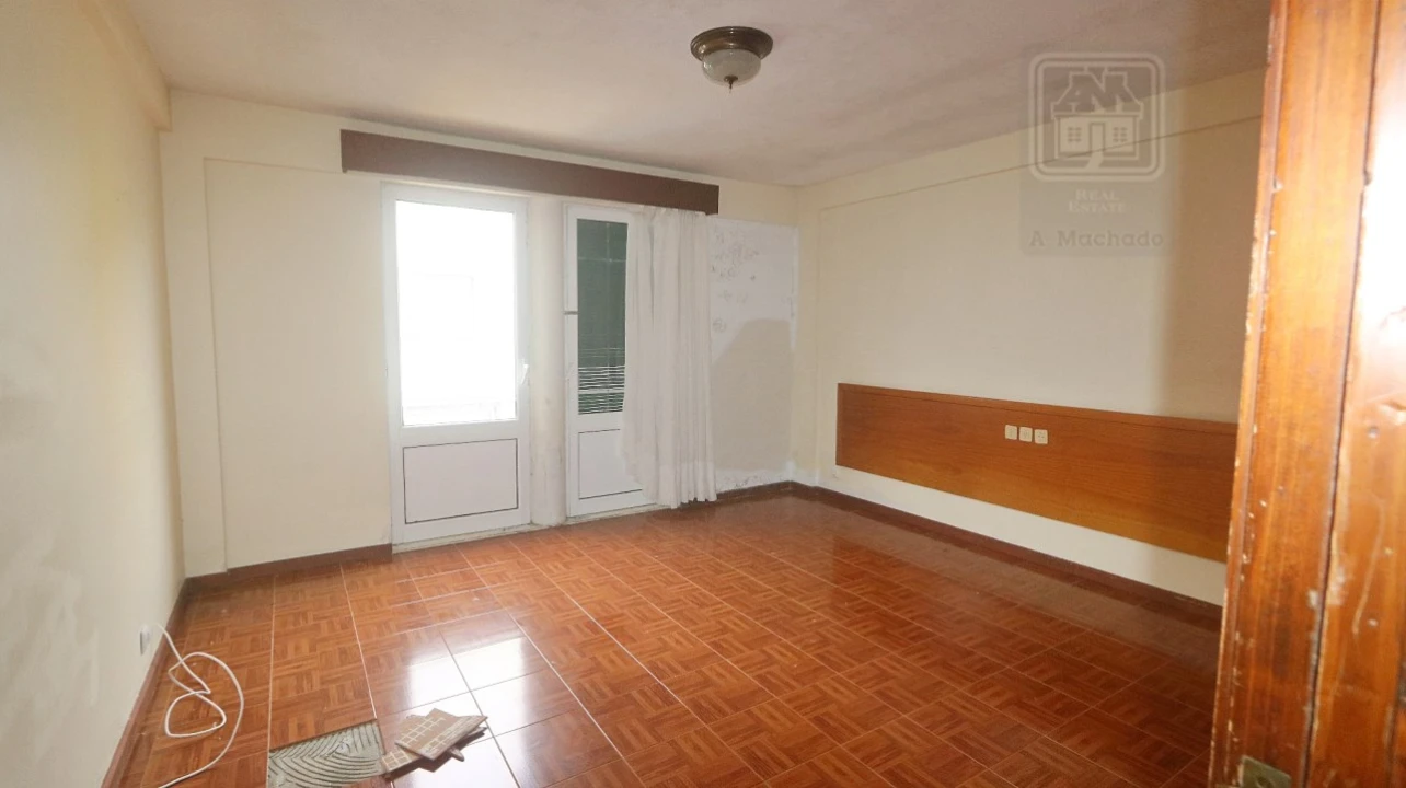 Prédio para Venda em Ponta Delgada (São Pedro) Foto 60