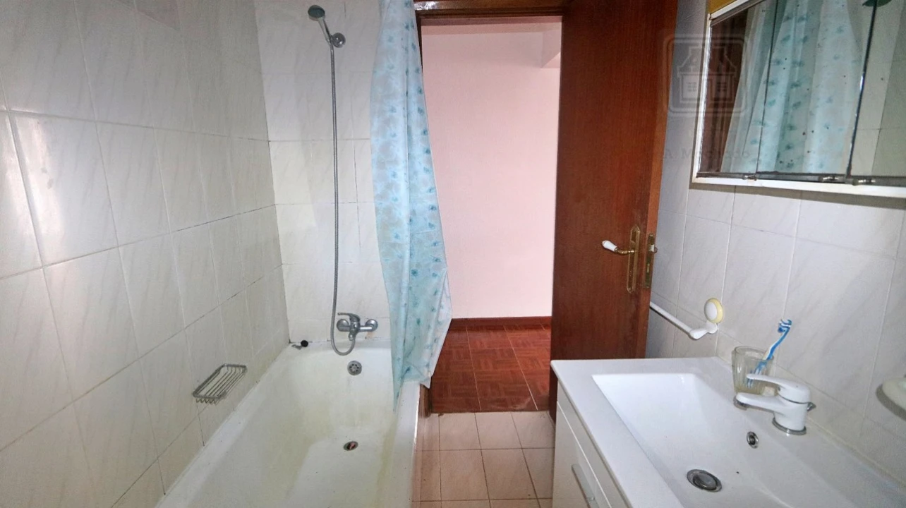 Prédio para Venda em Ponta Delgada (São Pedro) Foto 85