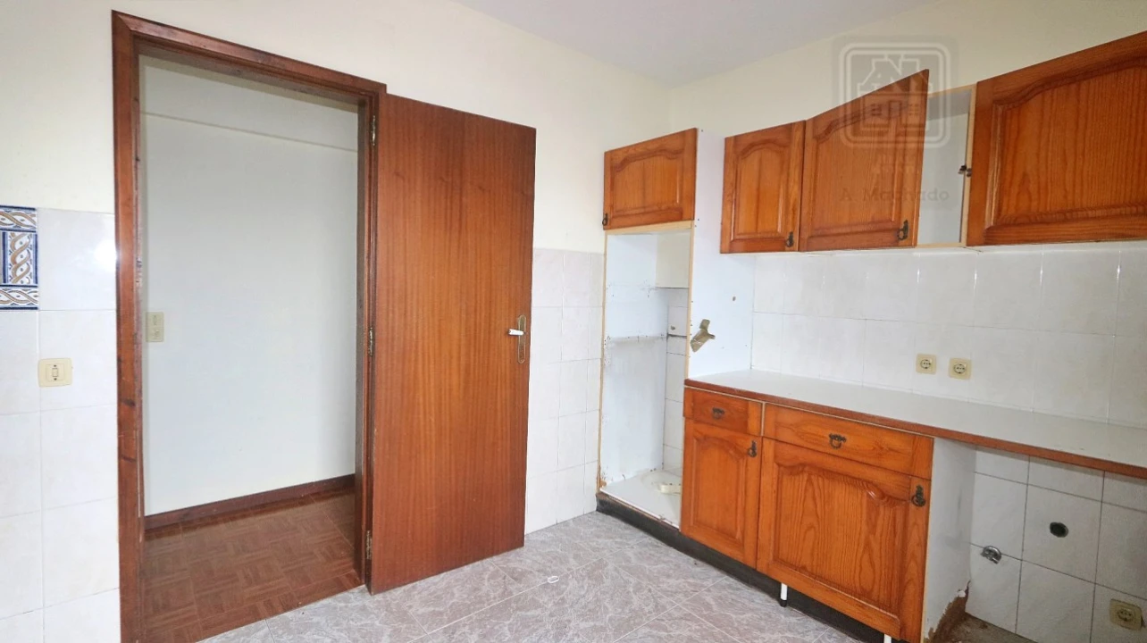 Prédio para Venda em Ponta Delgada (São Pedro) Foto 113