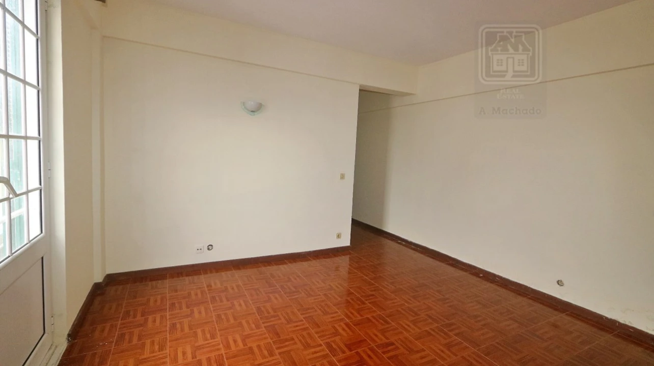 Prédio para Venda em Ponta Delgada (São Pedro) Foto 117