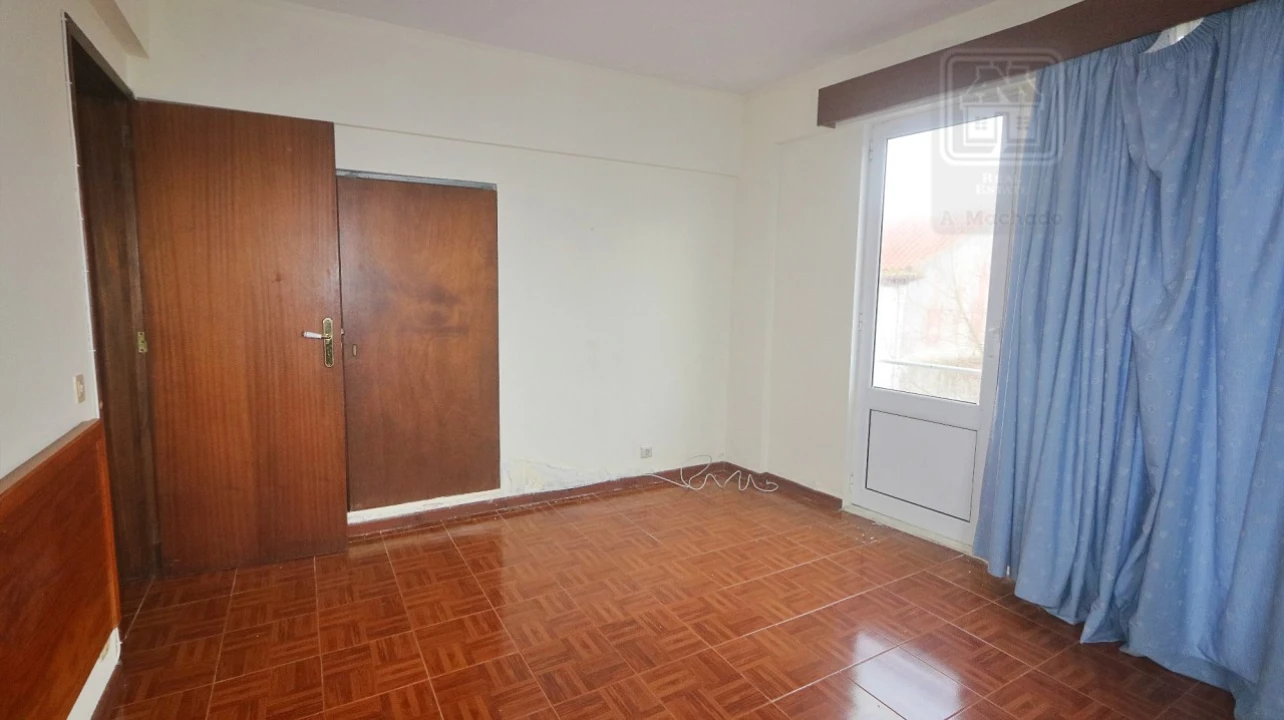 Prédio para Venda em Ponta Delgada (São Pedro) Foto 121