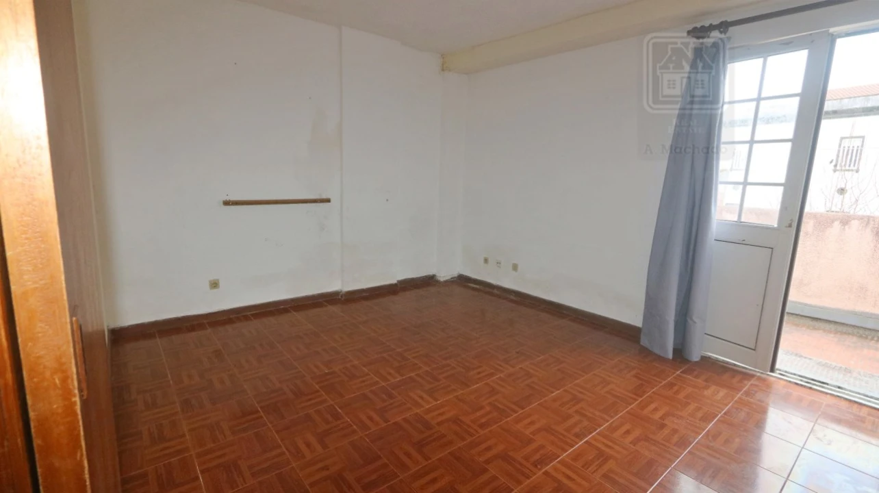 Prédio para Venda em Ponta Delgada (São Pedro) Foto 144