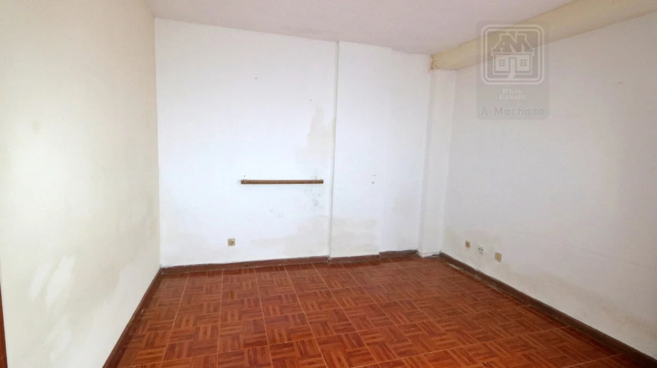 Prédio para Venda em Ponta Delgada (São Pedro) Foto 145