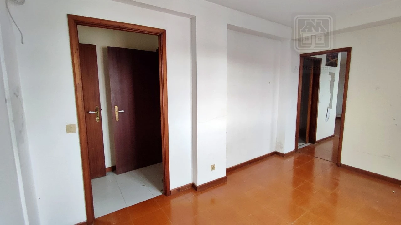 Prédio para Venda em Ponta Delgada (São Pedro) Foto 151