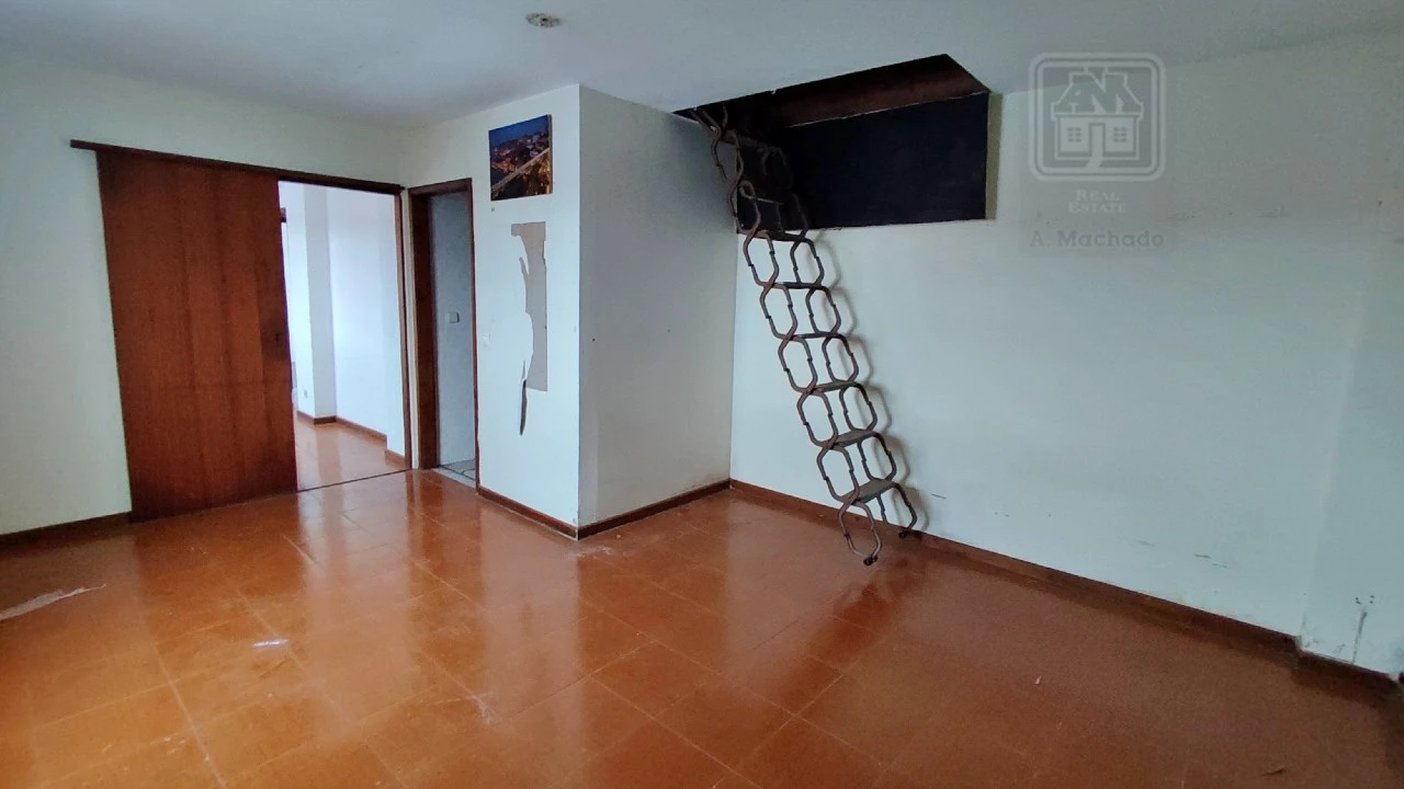 Prédio para Venda em Ponta Delgada (São Pedro) Foto 157