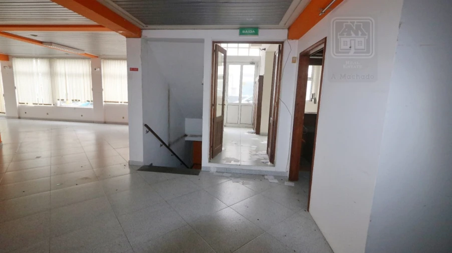 Prédio para Venda em Ponta Delgada (São Pedro) Foto 11