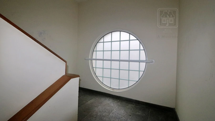 Prédio para Venda em Ponta Delgada (São Pedro) Foto 90