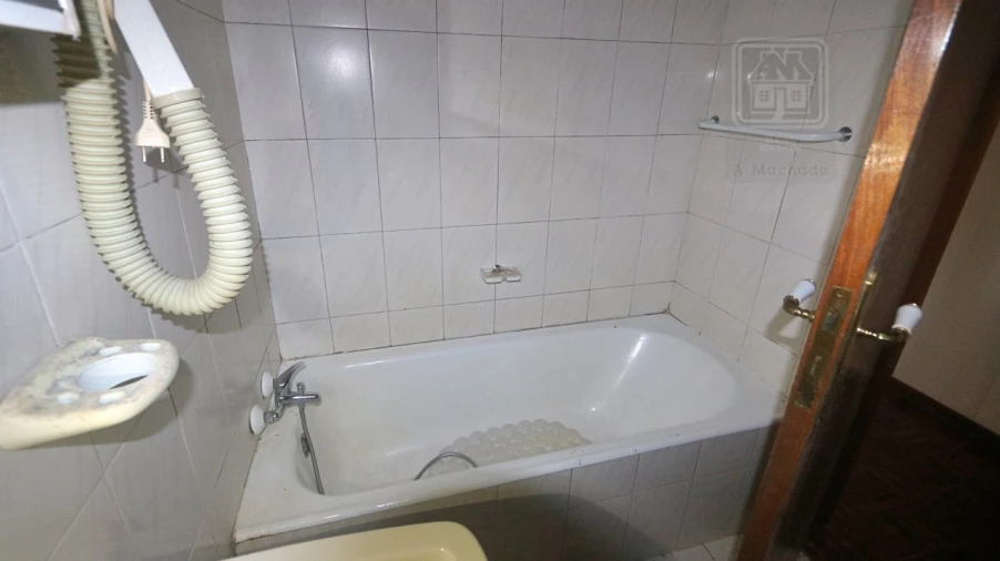 Prédio para Venda em Ponta Delgada (São Pedro) Foto 102