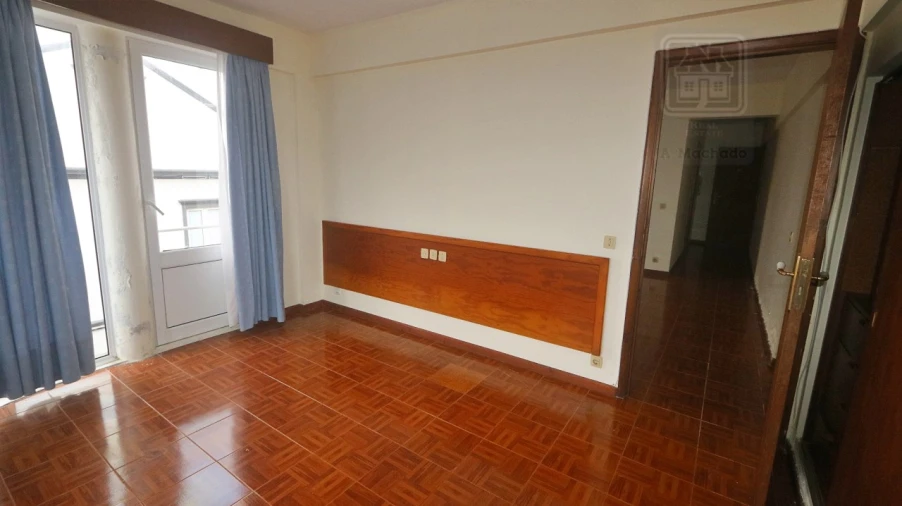 Prédio para Venda em Ponta Delgada (São Pedro) Foto 122