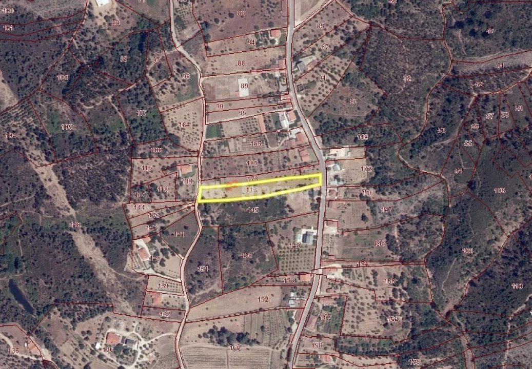 Terreno para Venda em Serra e Junceira Foto 18