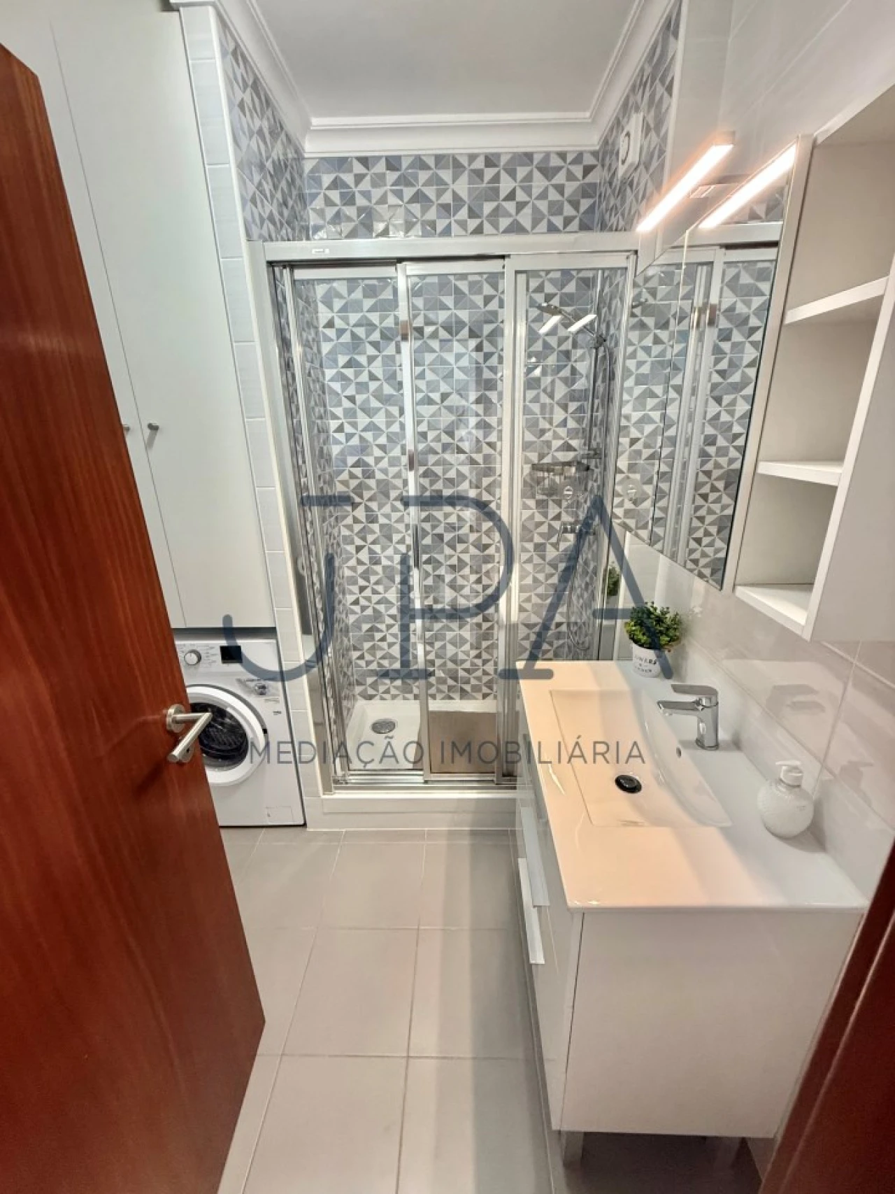 Apartamento T2 para Arrendamento férias em Monte Gordo Foto 18