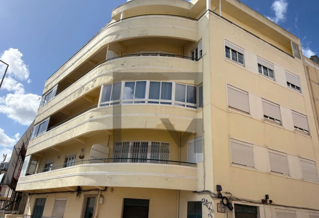 Apartamento T4 para Venda em Algés, Linda-A-Velha e Cruz Quebrada-Dafundo Foto 7