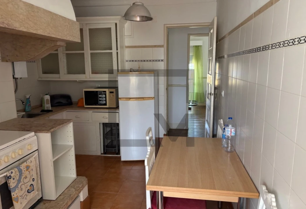 Apartamento T4 para Venda em Algés, Linda-A-Velha e Cruz Quebrada-Dafundo Foto 5