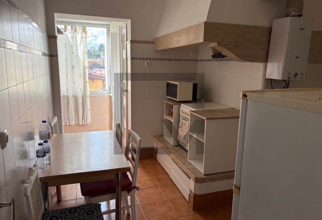 Apartamento T4 para Venda em Algés, Linda-A-Velha e Cruz Quebrada-Dafundo Foto 12