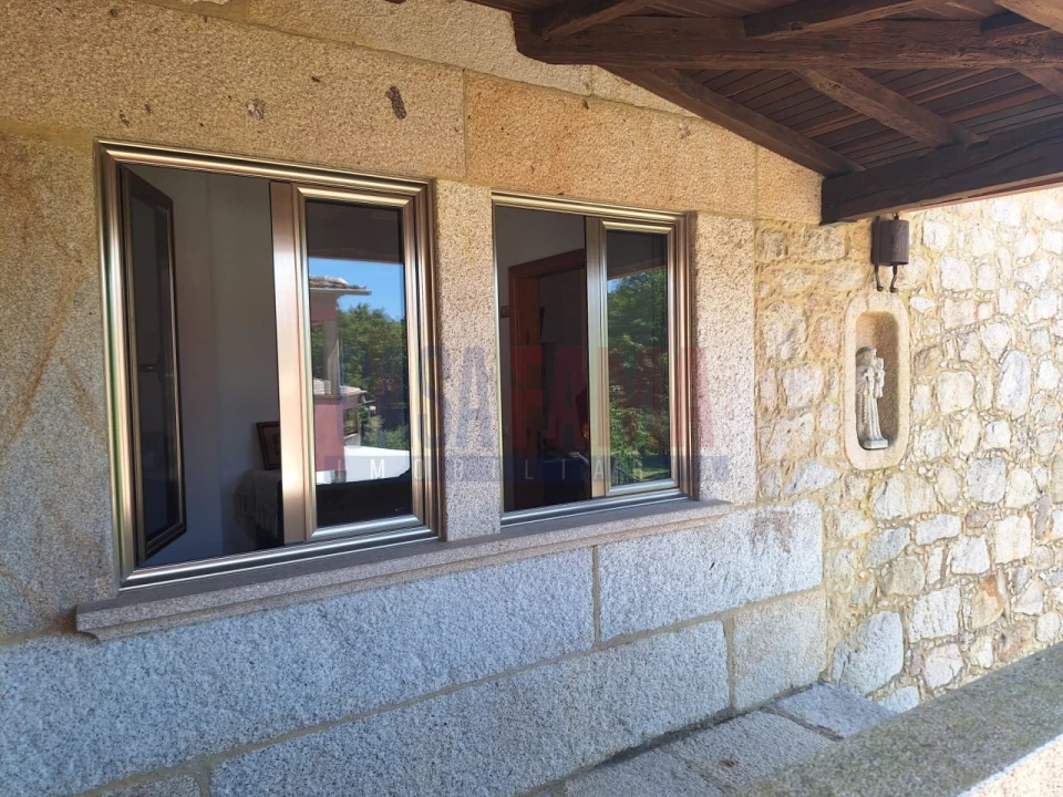 Quinta T8 para Venda em Fragoso Foto 9