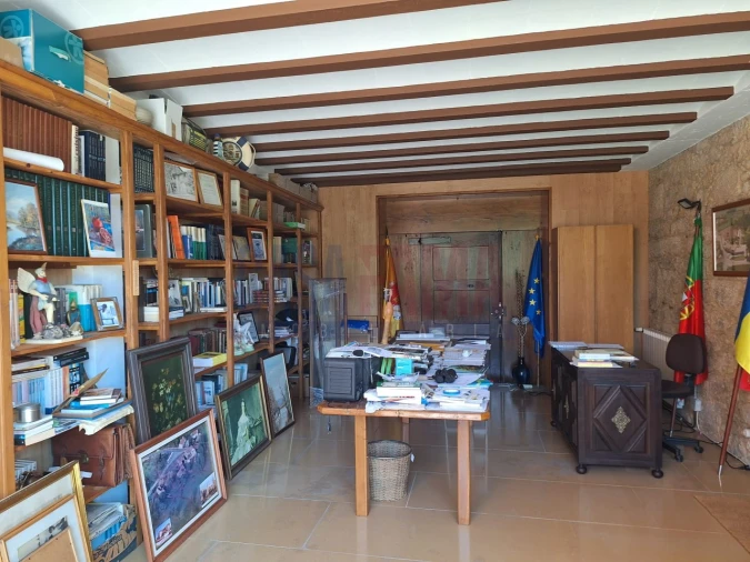 Quinta T8 para Venda em Fragoso Foto 10