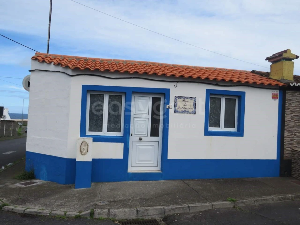 Moradia T3 para Venda em Rabo de Peixe Foto 17