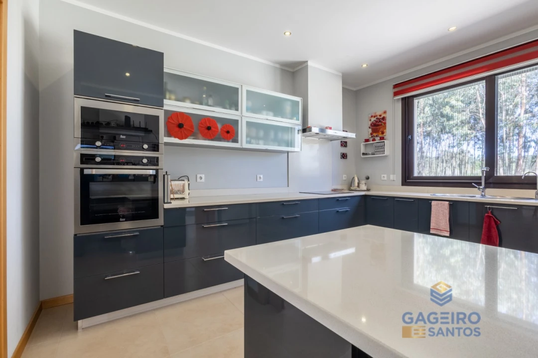 Moradia T4 para Venda em São Martinho do Porto Foto 20