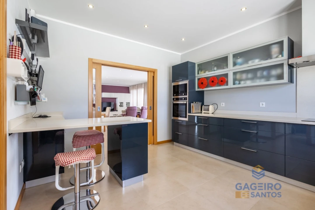 Moradia T4 para Venda em São Martinho do Porto Foto 21